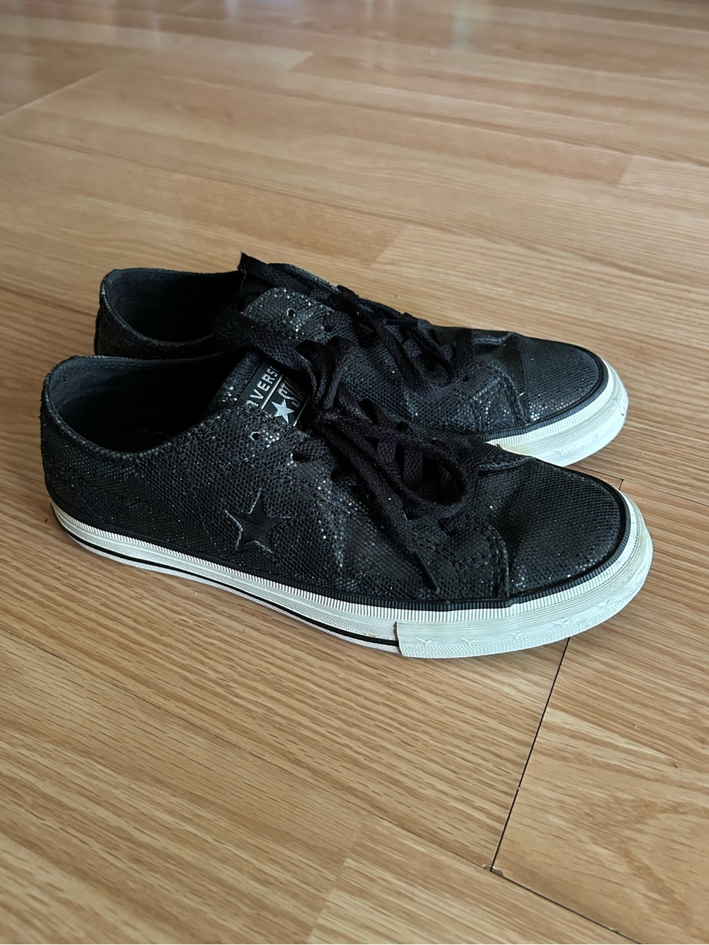Converse One Star Black Sparkle Low Top Sneakers Women’s 7